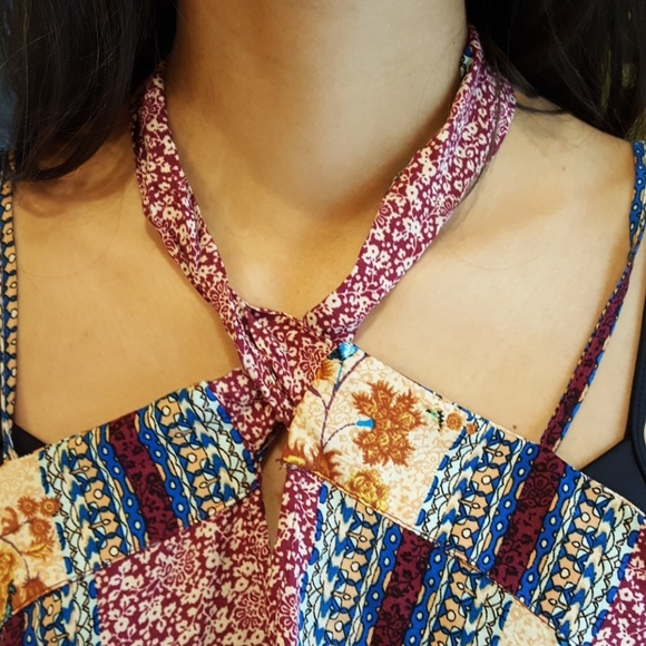 NWT BAND OF GYPSIES  TIE NECK MAXI DRESS w/SLIT - Picture 2 of 7